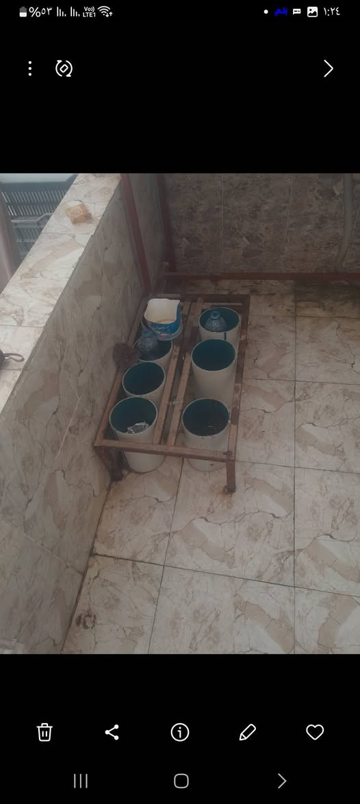 ادوات محل دجاج للبيع***********
