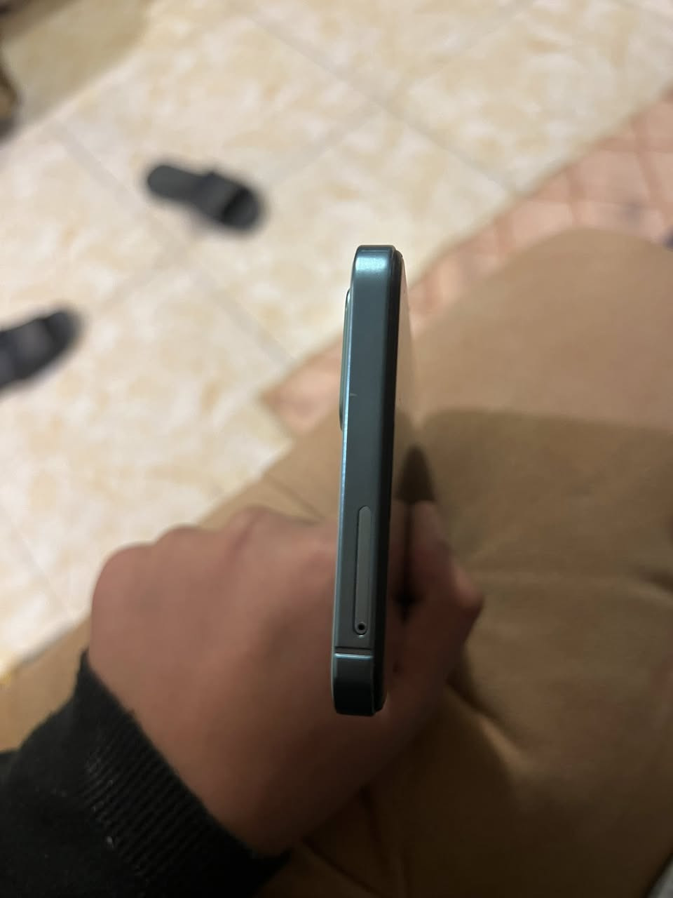 سلام عليكم جكلسي A75 5G جهاز جديد لوك شخط مابي ذاكره ٢٥٦ لون ازرك ملحقاته مو ويا صراحه اني ماعرف ب اسعار السامسونك 
قيم باليرضي الله دزلي سعرك وانشاءالله خير
مكاني شارع فلسطين خلف مستشفى الامير الاهلي
***********
