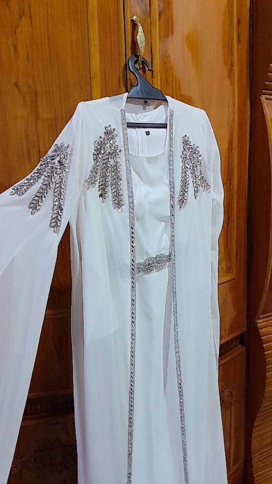 سلام عليكم فساتين جديد ملبوسه بس ساعه وحده أبيض ب 50وفستقي ب 30


**إذا كنت صاحب هذا الإعلان وتريد حذفه لأي سبب، رجاءا أرسل رسالة إلى الدعم الفني**