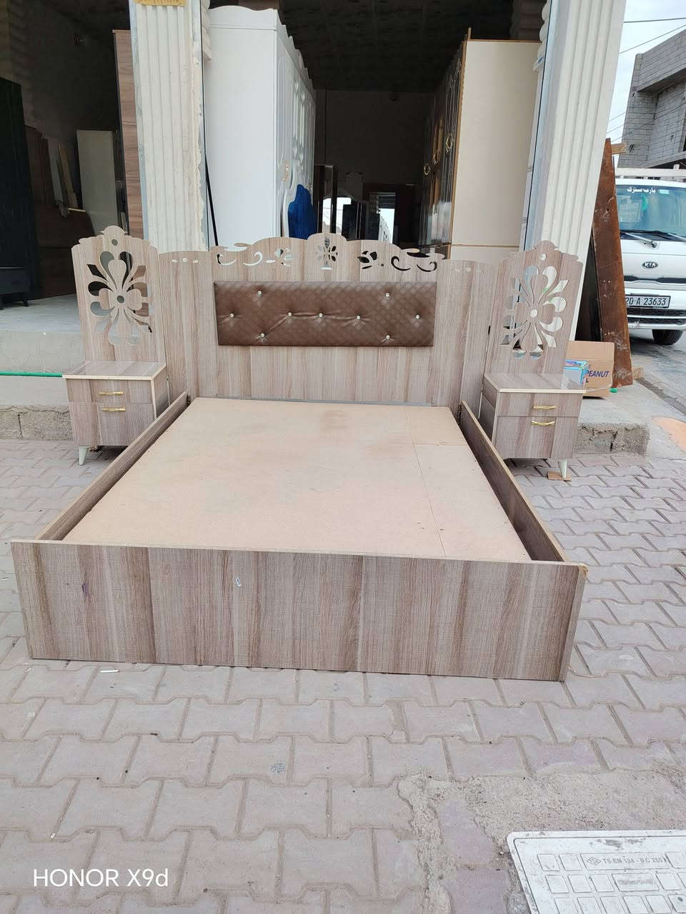 غرفه شغل كركوك نضافه فول بيع اومراوس الشراي يتفضل خاص ***********
