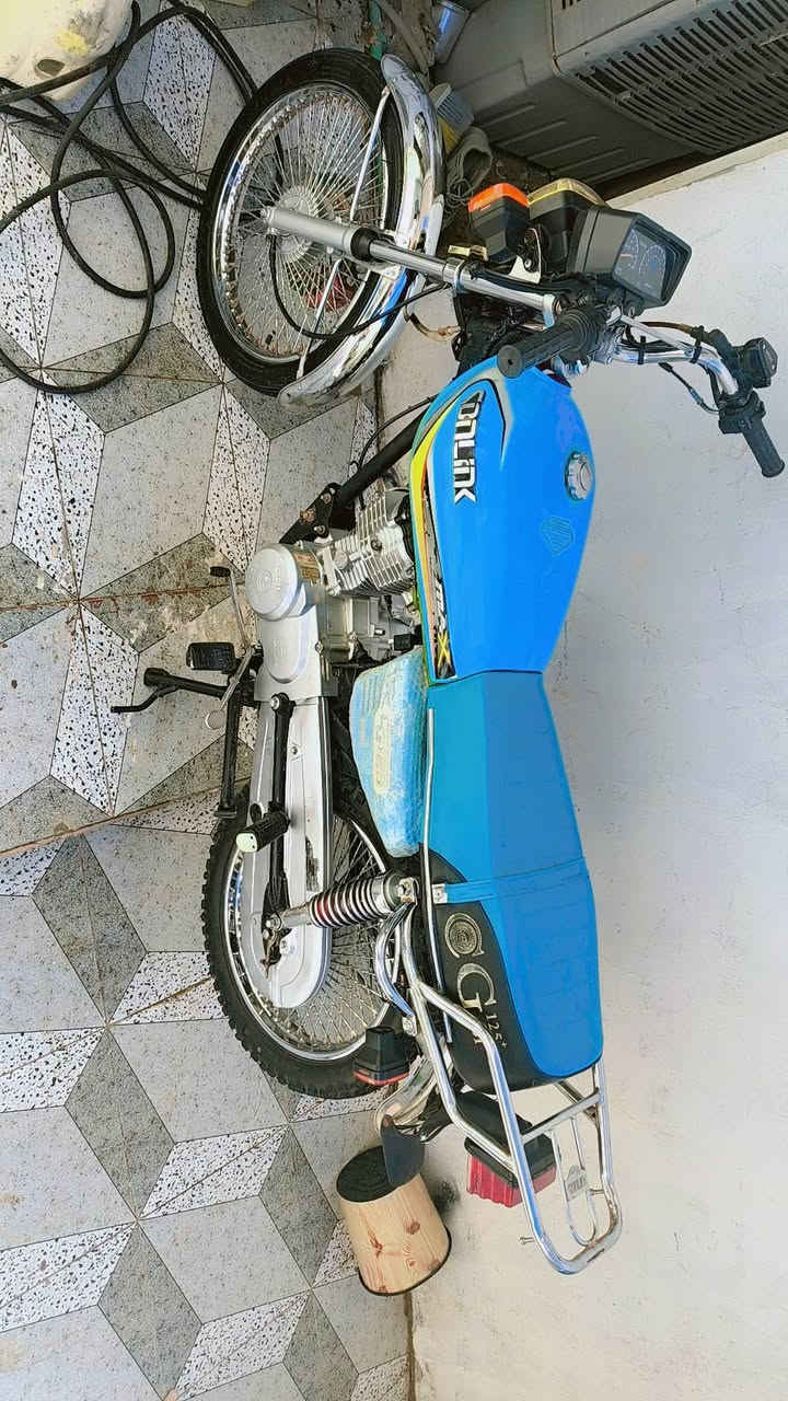 الوحش سونيك الأصلي ابو الختم حفر موديل 2023 دراجة طالعة بسنة 2025 زيرو شوفت عينكم نفس النضافه مكفولة من كلشي اوراق اصلية كاملة بأسمي من الوكيل شرط بوجهك للترقيم دشبول الكتروني اشاير لد لايت زنون مكاني بشطرة الشراي بخدمته السعر850
***********
واتس
