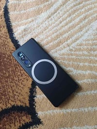 جالكسي زد فولد٣ • ٢٥٦ • شاشة داخلية معطلة