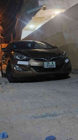 النترا للبيع موديل 2015 خليج السياره جير محرك كفاله فيها اربع قطع صبغ على بدون ضربه 105 وبيها مجال((***********
