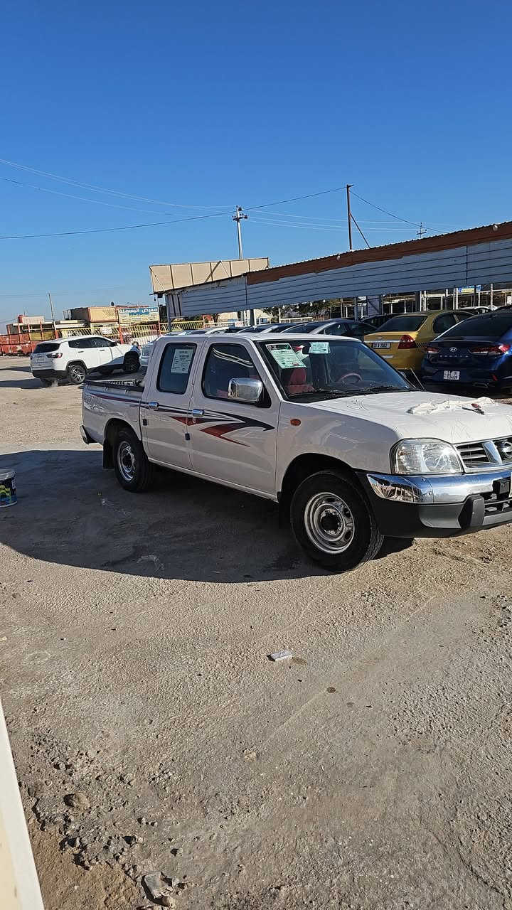 نيسان ٢٠٠٧ 
رقم ميسان سنوية ل ٢٨ 
كير ومكينة جدد 
ضررها موضح بالسونار 
مكانها بالنجف 
السعر ١٠٣ وبيها مجال 

***********
