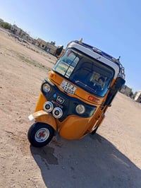 للبيع تكتك موديل 2019السعر 5800او بيها مجال للتواصل 07745834776