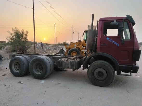 السلام عليكم البي فرنسي خباطه موديل 1990 محرك 28 جديد كير 130 مجموعه شفتات رقم ديالى موجوده حاليا بل ناصريه باقي التفاصيل عل هاذه الرقم *********** ابو علي
