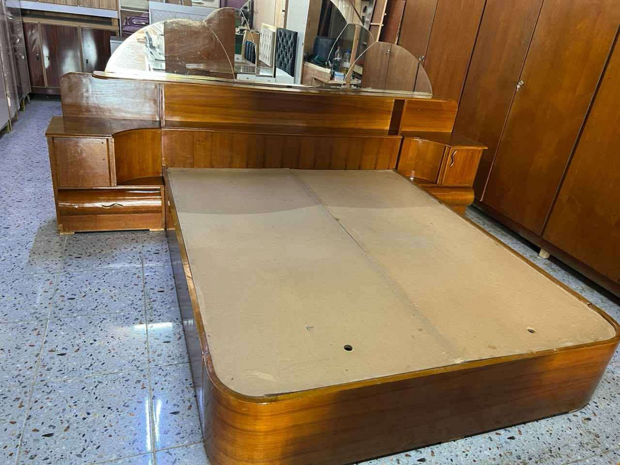 ‎غرفة نوم صاج عراقي العنوان كركوك مقابل دوميز معرض يونس نجار ***********‎ كركوك, العراق
