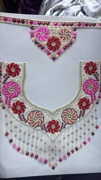 آخر بصمات • ملابس