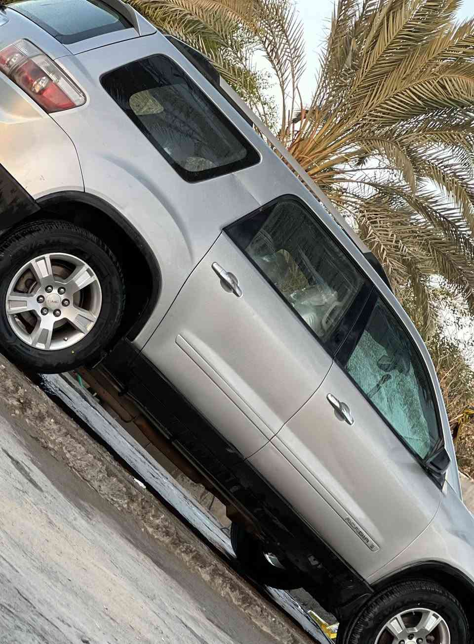 للبيع جمسي اكاديا GMS Acadia موديل 2011 وارد أمريكي ضربته بابين  الباقي جاهز حداده تخم تاير   رقم إنكليزي بسمي سنويه ل 2031سعر 115 بيه مجال مكانه البصره قضاء القرنه ***********
