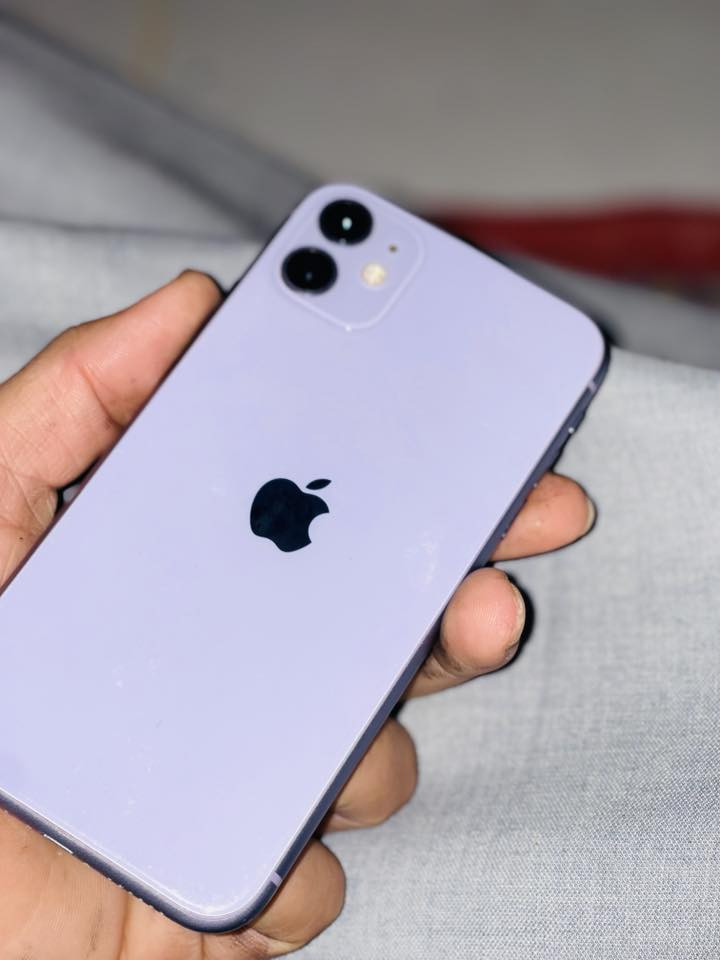 جهاز ١١دعادي
طاريه ٨٠
ذاكره ١٢٨
جهاز مكفول نضافه فول 
سعر ٣٠٠
رقمي ***********
