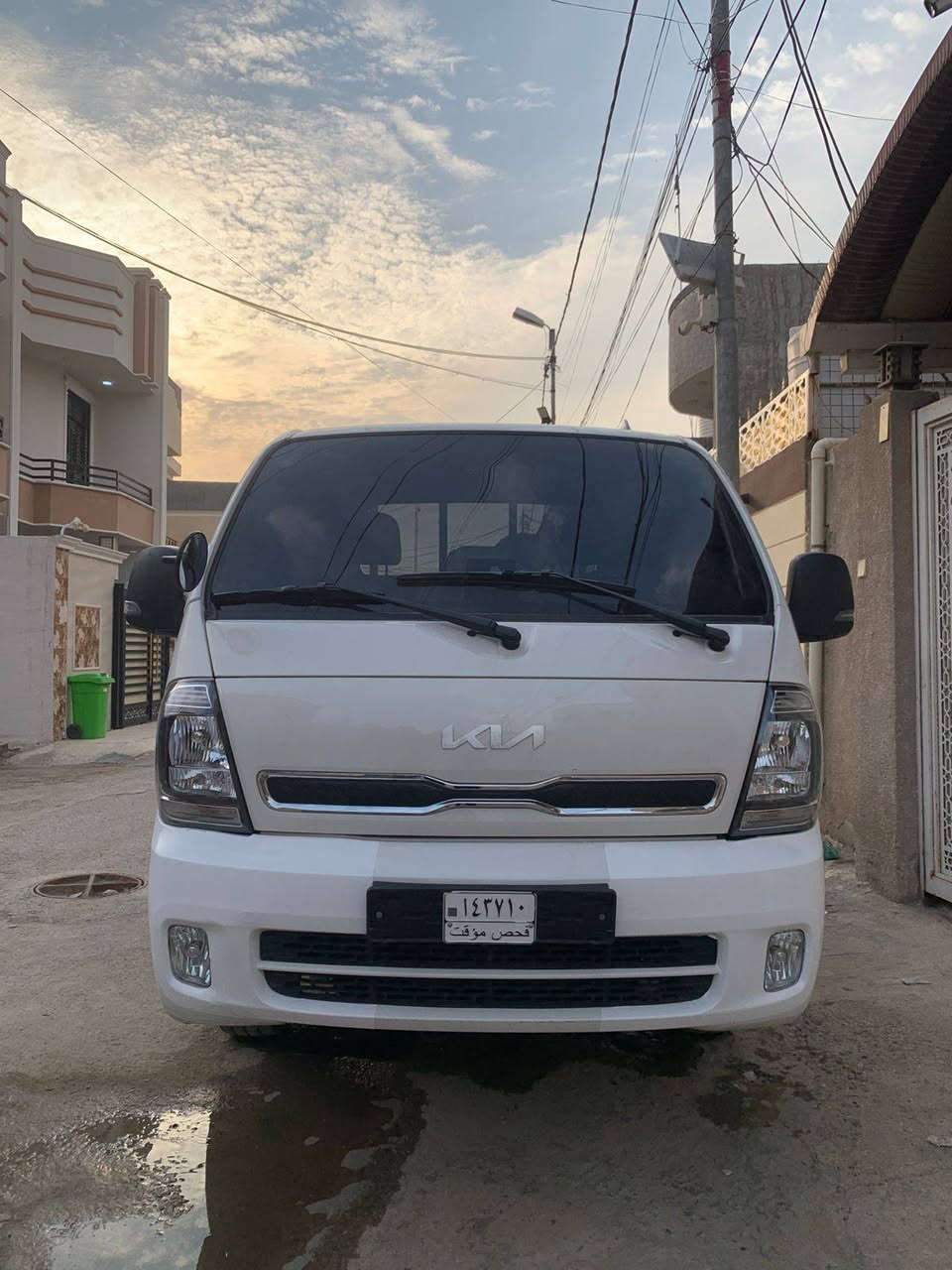 سلام عليكم كيا فحل للبيع موديل ٢٤ غاز
الموصفات :
مري شفط 
كشنات تدفئه تبريد 
ستيرن تدفئه 
رادار امامي 
مانع تزحلق 
حساسات خلفيه 
كير اوتوماتيك 
تحكم ستيرن 
قماره وربع 

السياره وارد كوري ماشيه ٧٩ الف 
السعر:. 175
 
للستفسار ***********  مكلف بلنشر الاتصال على الرقم 

مكاني بابل
