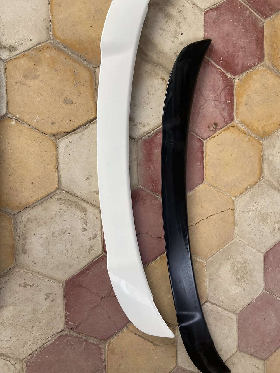 غراض جارجر للبيع سبايدر خلفي أصليات اسود وابيض و شفقه جامه خلفيه كفرات باتمان *********** مكان بابل مركز مدينه لا يوجد توصيل
