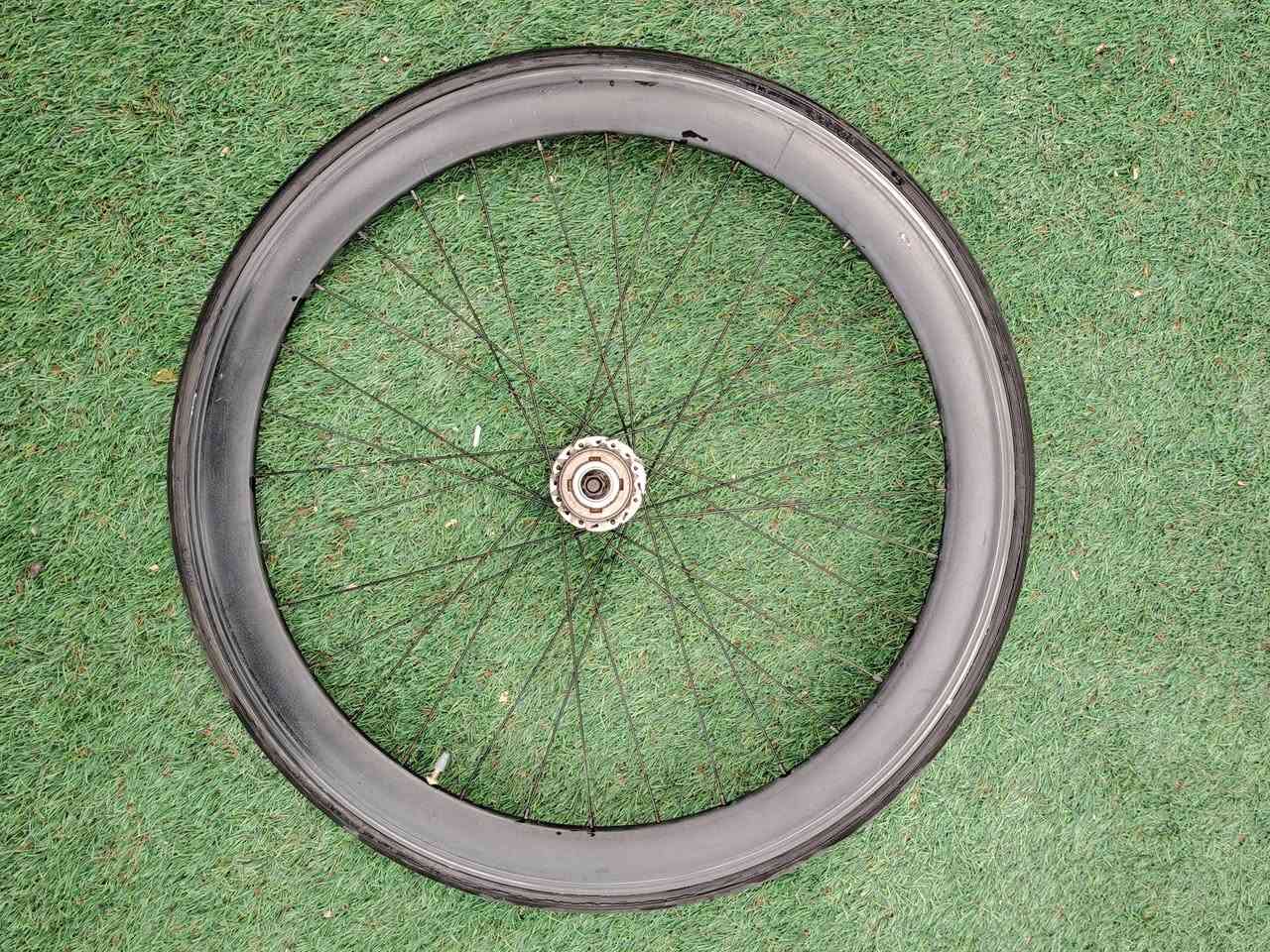 غراض بايسكل للبيع
ويل فكسد حجم 27 (خلفي)، لون اسود لامع Glossy ارتفاعه 40 ملم, باله بحالة جدا ممتازة سعره 25 الف وبي مجال

دشلي باله من شركة FOXON بي 45 سن سعره 7 آلاف


**إذا كنت صاحب هذا الإعلان وتريد حذفه لأي سبب، رجاءا أرسل رسالة إلى الدعم الفني**