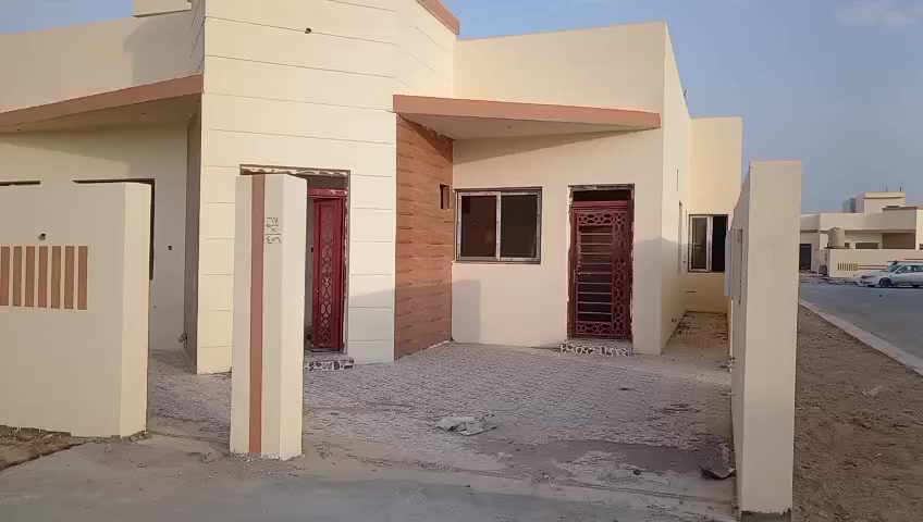 للبيع دار في مجمع الزهور 1 في الفلوجه قرب كلية السراج الأهلية

🟥مساحة الارض ركن 255 متر واجهة 12 ونص 
بيت كامل وجاهز

💵السعر 135 مليون 

للاستفسار 
*********** واتساب
‪0773 370 2788
