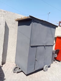 كشك للبيع السعر 300الف العنوان الحبيبه هاتف 07700678637