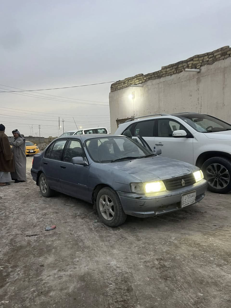 السلام عليكم للبيع كرونا موديل ١٩٩٢ 
رقم بصرة مشروع وطني تحويل مباشر محرك كير حداديه تخم تاير كله جديد سياره جاهزه مكان ناصريه مركز السعر ٢٥ وبيه مجال رقم***********
