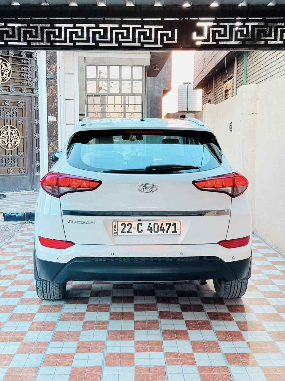 السلام عليكم
توسان 2017 خليجي 
مكفوله كفاله عامه عدا كارت صبغ اقل شبر بالبنيد وصبغ بالجاملغ الخلفي اقل شبر فقط 
رقم اربيل الدولي بأسمي تحويل مباشر 
ماشيه 150 ألف حقيقي 
مكينه 2000 دوش 
سياره جديده محرك كير صدر كله ع وضع الشركه 
اللاستفسار اتصال ع الرقم *********** 
العنوان الفلوجه
