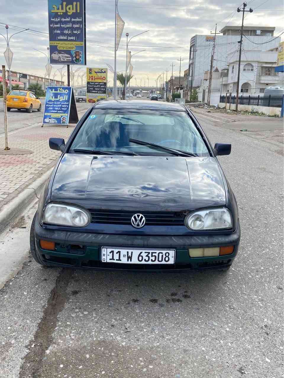 كولف موديل 1992 رقم بغداد مشروع وطني بسمي❤️
كير عادي كير ومكينه جدد تبريد تدفئة جام كهربائي باور ستيرن تخم وياله وتايرات جدد سستم سماعات ودمام كامل حداديه نضيفه مال جناي سعره 35❤️
مال جناي سياره جاهزه مكاني كركوك❤️
*********** كركوك, العراق
