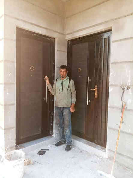 السلام عليكم أحدث ابواب سياج قاصه خارجيه تسكام وحديد 2ملم عرض الباب 3متر إرتفاع 2مترر باب متكامل صبغ اساس ولوون جاهزه السعرر 400//وابواب قاصه داخلية هم تسكام وحديد بشرط 2ملم سعرر المترر75//العنوان شارع كصيبه التواصل ***********//وتساب
