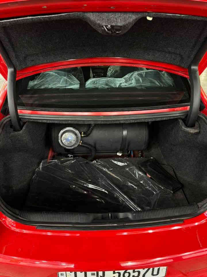 المميزة  لون طماطي .   2023

دوج جارجر       (جيتي )

ماشية.  40 شرط لفحص 

⚔️ السيارة باسمي تحويل ثاني يوم  هزة جديد ورقم دولي

 واني حاضر ⚔️

بعدهة بوضع لوكالة 

سيارة جديدة 

⭕️حادثة فقط  جاملغ وبنيد صطحي وصور موجودة

شواصي كفالة

المواصفات   

المكينة   3/600

2 ويل* 

عليها منضومة زنون 

* تشغيل عن بعد .  

نقاط عمياء

مري قلاب

كشنات كهرباء  

ستيرن تدفئة  وكهربائي

شاشة.  اوپشنات كاملة

سيتم صوت الباين

مري تعتيم

بيها منضومة زنون عدسات شرط نهار

بيها منضومة غاز جديدة

⭕️ السيارة الف دينار متصرف عليها كامله مكملة ومكفوله من كلشي

السعر 265$$

معجبك سعرهة علق بكلمة طيبة مثل وجهك لحلو❤️❤️

اليشوف السعر غالي  سوك كلشي بي سيارة مال جناي متفيد البياع شراي والله يرزق الجميع 

للاستفسار ***********  مكاني كربلاء
