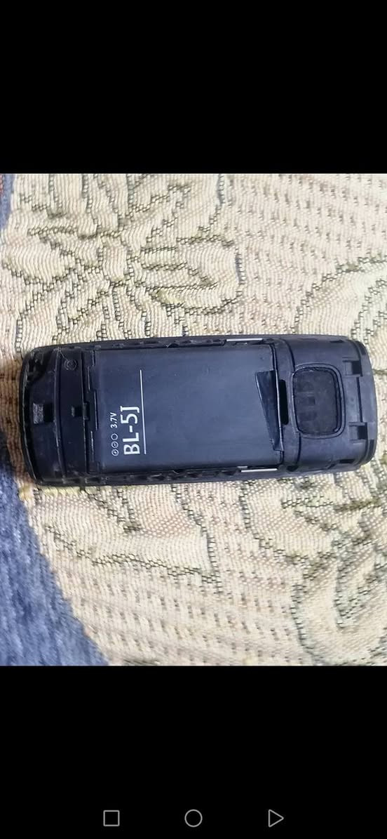 X1للبيع اصلي مع شاحنه اصليه سعره 35ويه توصيل


**إذا كنت صاحب هذا الإعلان وتريد حذفه لأي سبب، رجاءا أرسل رسالة إلى الدعم الفني**