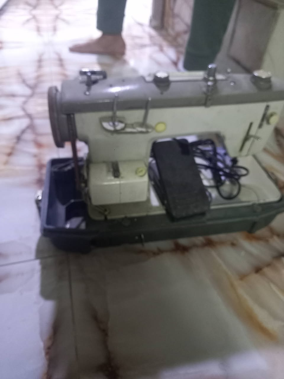 ماكينه شغاله شرط كل اب ما بيها 90 وبيها مجال تعال خاص وتدلل شرطه شغل


**إذا كنت صاحب هذا الإعلان وتريد حذفه لأي سبب، رجاءا أرسل رسالة إلى الدعم الفني**