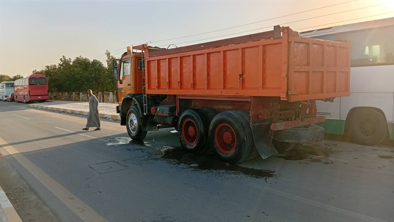 السلام عليكم البي البيع موديل 75 محرك 28 كير 130 مجموعه نص جي اف بوربرن كبير شاص مكفول طقم تاير بالكيس رقم نجف شرط التحويل رقم التليفون ***********.    مكلف بالنشر السعر 220
