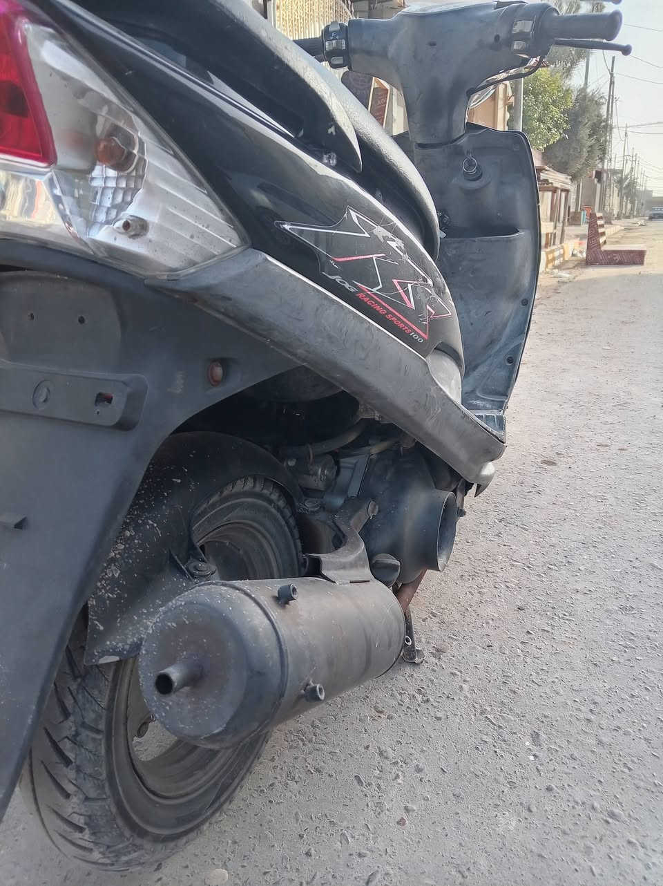 السلام عليكم درجه ماكس عدله صارله شهر من طالعه من الحاويه
بيع و مراوس بنامه للتصال
***********
