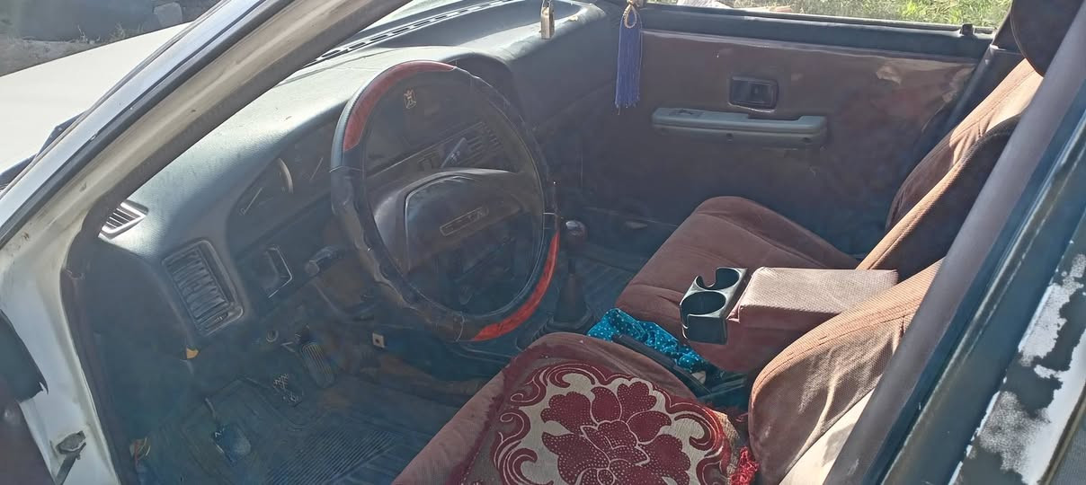 سلام عليكم ورحمة الله وبركاتة كورله موديل ٨٨ رقم انبار مكانه فلوجه رقم مبايل *********** سعر ٣٠ وبي مجال
