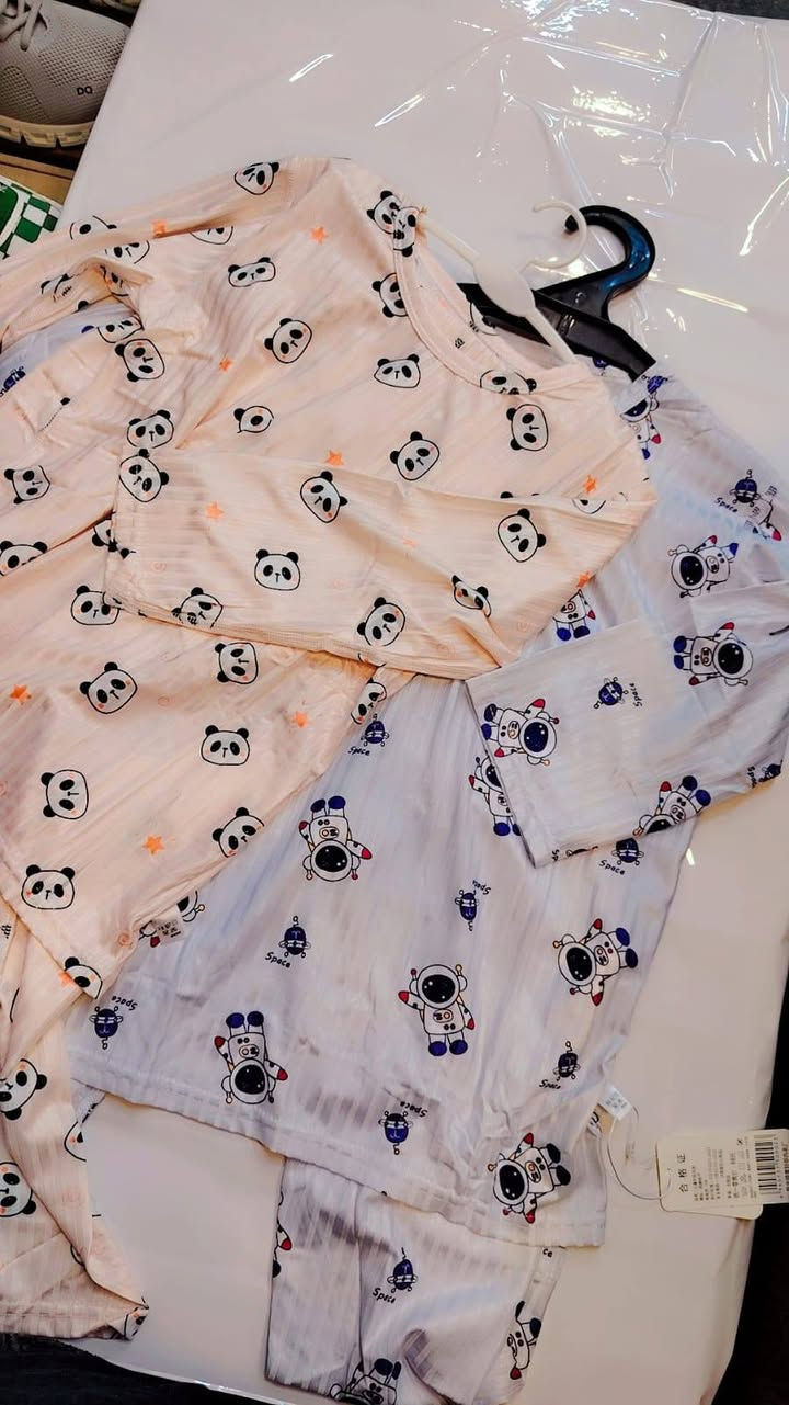 سلام عليكم زبائننا الكرام توفر تراك برموده  بناتي من 5_12سنه
تراكين ب10الاف فقط وتوصيل مجاني داخل الديوانيه

يوجد توصيل جميع المحافضات ب3 الاف فقط


**إذا كنت صاحب هذا الإعلان وتريد حذفه لأي سبب، رجاءا أرسل رسالة إلى الدعم الفني**