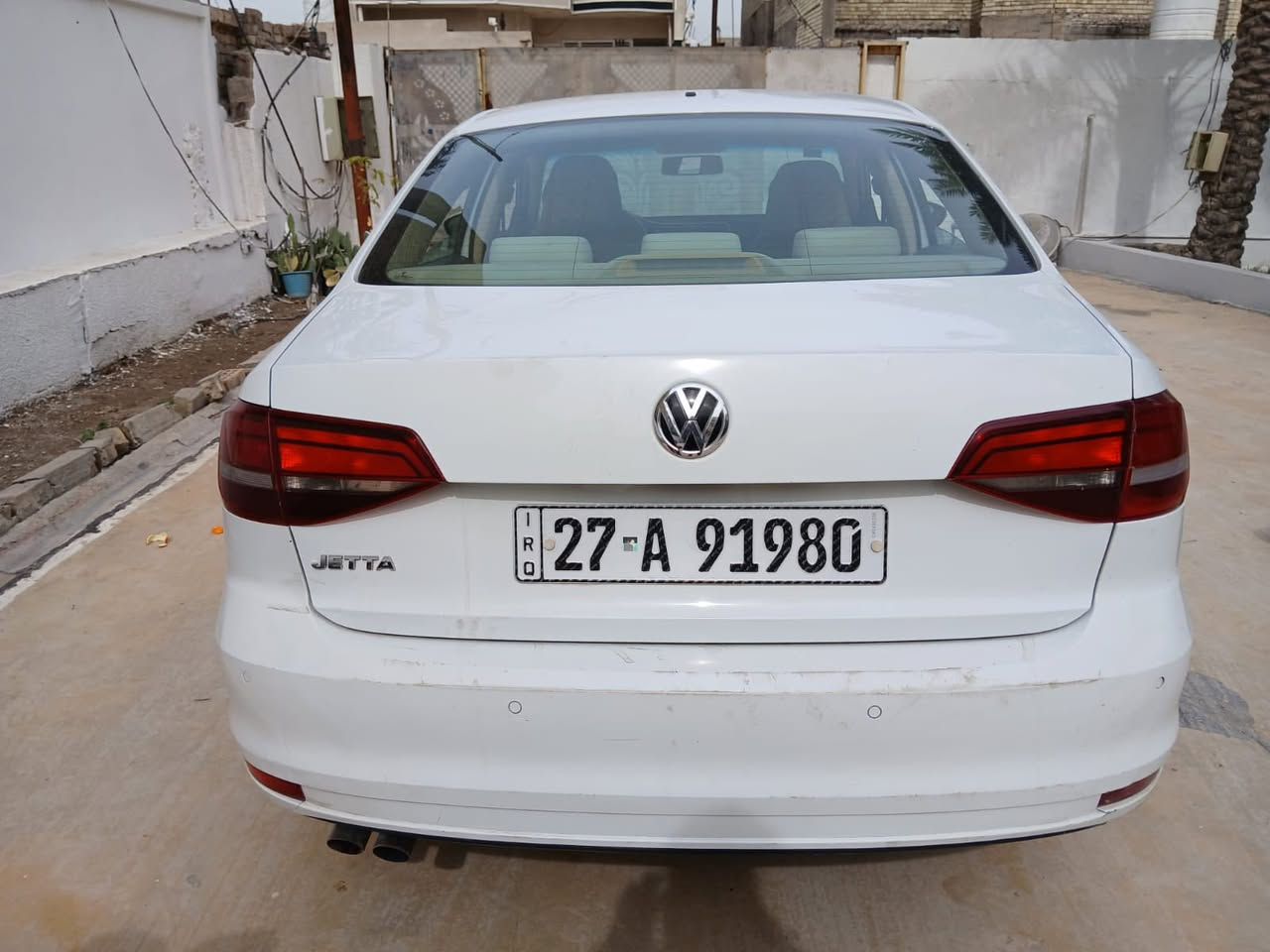 سلام عليكم جيتا 2017 خليجي بيه ٤ قطع بدون اي دواخل مكينه كير حداديه خير من الله ١١٠ بيه مجال مكاني بغداد ***********
