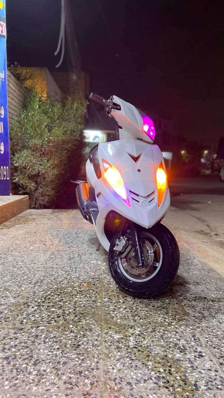 السلام عليكم GTRكفاله عامه ماعدا ألبجم مبدل لباقي تخبل دراجه نصبه مستعجل عله بيعه دراجه تخبل لحد يسئلني شبيه دراجه كفاله السعر ٧٥٠بيه شي قليل مكاني بغداد الرئاسه ***********
