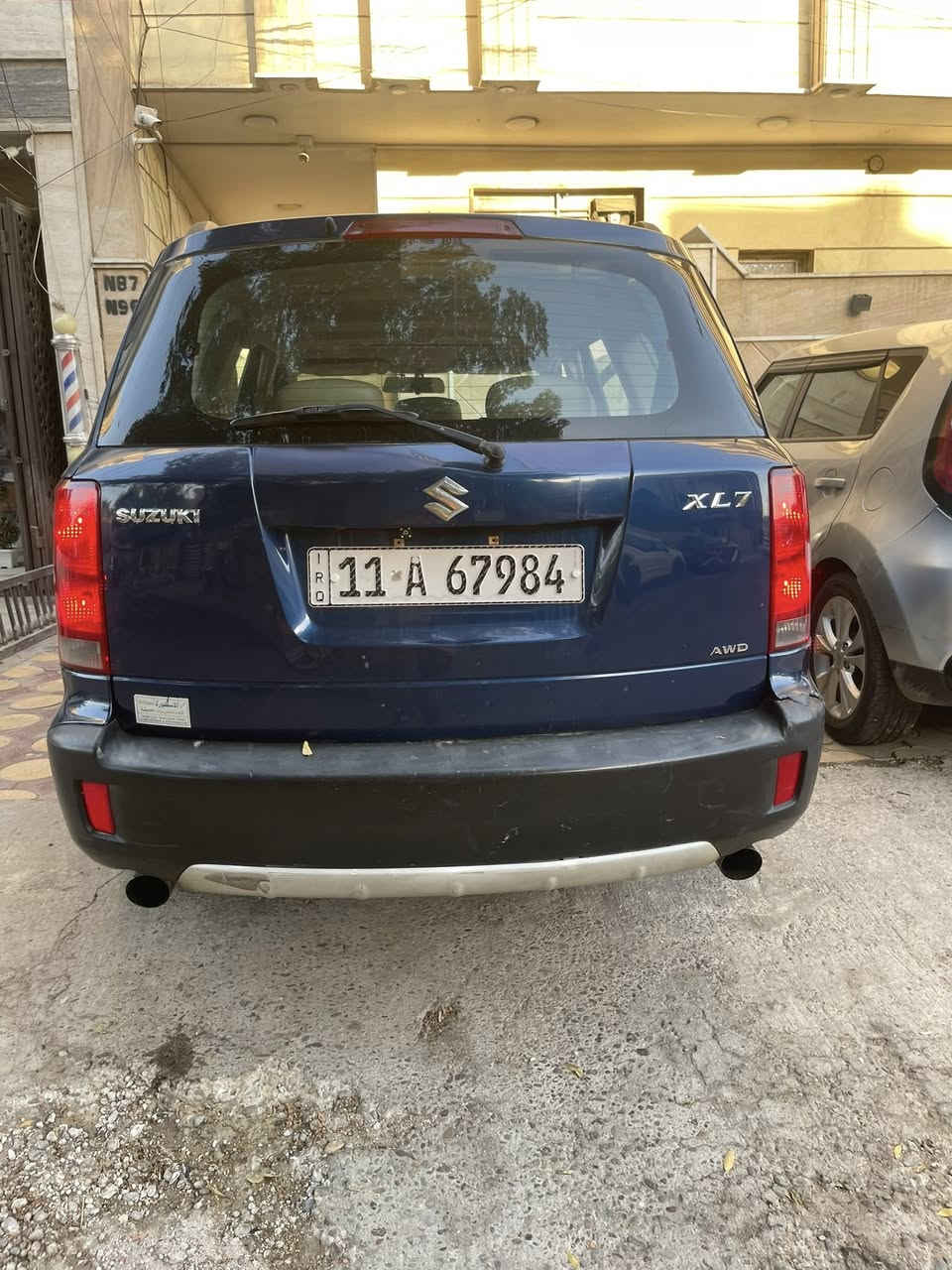 السلام عليكم سازوكي XL7 سبعه راكب 2008السياره رقم بغداد وبسمي السياره  فول ماواصفات كلش حلوه  ونطيفه  وكلشي بيها بلادي  مكينه 6سلندر  مكانه بغداد السيديه السعر 77وبيه مجال ***********
