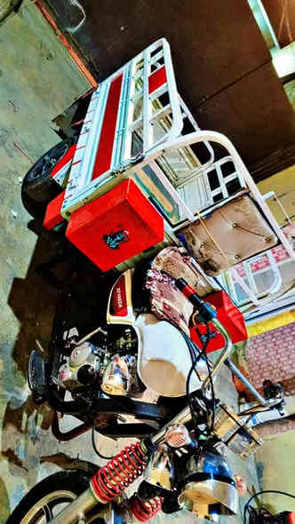 ستوتة فحل موديل 21 للبيع مكينة 25 كامل مكمل ما تذب علي ولا ربع ركبة شرط شركة اوراق منفيس ولوحة لصولية تلث تايرات جدد اصلي ويل كب السعر 1700 /‏‪***********‬‏ رقمي
