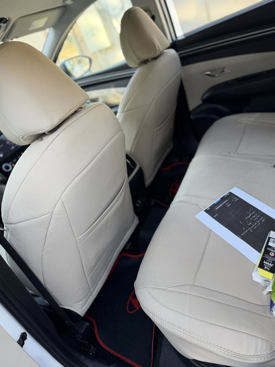 توسان موديل 2024 للبيع
ماشيه 45 الف كيلو سياره نص مواصفات

 بصمه حساسات امامي خلفي كامرا تشغيل 

عن بعد تحديد سرعه 

محرك كير واير بشرط مامفتوح 

سيارة حيل نظيفة كلشي عل بلاد جديد 

سنوية هزة كلشي جديد مدفوع لـ

باسمي السنوية بشرط تحويل وغرامـة

سيارة مابيـها دينار مصرف كامل من كل نواحي
العنوان بغداد الكاظميه

رقم صاحب سيارة ***********
