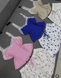 ملابس • بيع جملة