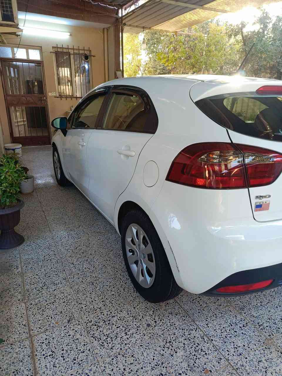 ريو ٢٠١٢ امريكي نينوى
مكينه ١٦
كير عادي ست نمر 
مكينه وكير شرط
مانع انزلاق 
تحكمات ستيرن
تدفئة وتبريد شرط
شاشة اندرويد
بدون صبغ وبدون حادث
كابون بانزين
كامره تصوير اماميه
السعر ٩٠
***********
