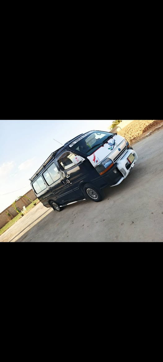 سلام عليكم سيارة بوز موديل 95
كير محرك اكسل تخم تاير مكفول كفالة عامة 
للستفسار 
***********
