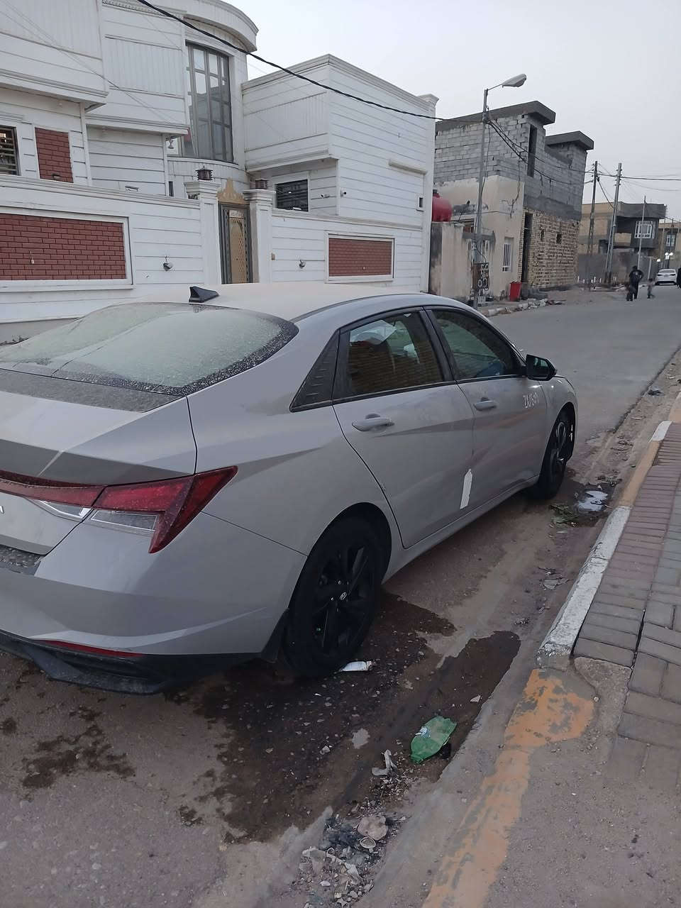 للبيع النتره 21 لون اسمنتي
سياره جايه كفاله بدون حادث بيه فقط حالوبه مال الدواني ماشيه 45 معوقين قادسيه السعر 128 وبيه مجال للسفسار ااتصل ..***********
