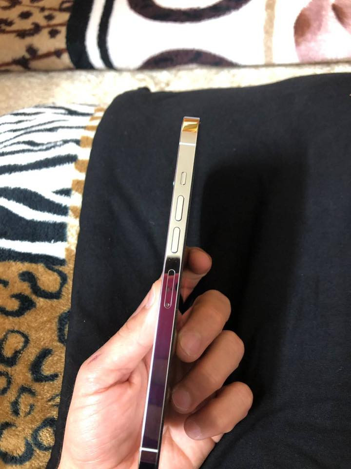 ايفون13برو ماكس للبيع
ذاكرة 256
بطارية 97
كله نورمال مبدل بطارية شركة
نظافة فول 
السعر 700 بيها مجال
***********
