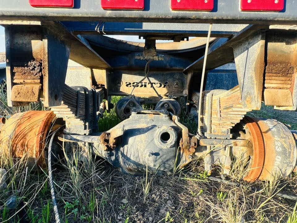 البيع كرسي مقطورة موديل 2024 نضيف حيل سربس GF مكفول كفالة عامة 
***********
***********
العنوان بغداد التاجي قرب الحي الصناعي
