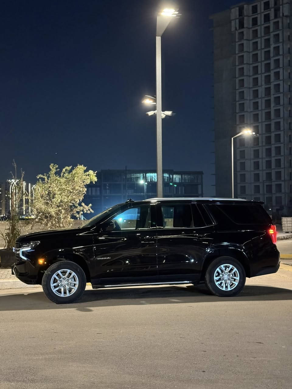 السلام عليكم
تاهو 2023 LS  خليجي  
ماشيه ( 57لف )
شركه المنصور 
كفاله عامه من صبغ وبارد وتبديل 
كراسي اثنين كهرباء
دعاميه بريميره
تشغيل عن بعد
ثلاجة
السعر460
بغداد حي الجهاد 
***********
