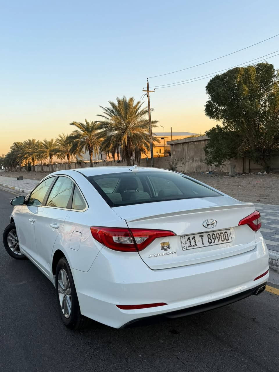 سوناتا مديل ٢٠١٦سعر ١١٨ ورقه رقم المبايل ***********وارد أمريكي حادث السيارة بنيد فقط بدون دواخل بدون ايرباك بدون شواصي بدون لغود كفاله عامه و بيهه شخط باب السايق وصبغته على كده محرك ٢٤٠٠ سياره بوضع شركه تدفئه تبريد صدر امامي وخلفي كله جديد ماشيه ١٠٠ الف زنون رقم بغداد نكليزي
