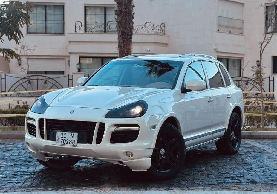 السلام عليكم
بورش كييان 2009 
PORSCHE Cayenne
ماشيه 117 الف 
رقم بغداد  دولي بأسمي
محرك 8 سلندر توربو 
كير اوتو // تبيترونك
المواصفات
عداد السرعه (300) 💪
4 انضمه للقياده 
Sport/comfort/normal/
داخل عسلي + كاربون ڤايبر
بردات خلفيه بلاد
شاشه كبيره
كامره خلفيه
سلايد 
تنته كنتاره 
صندوك كهرباء
سيدي جنجر
تحكمات ستيرن
ستيرن كهرباء
سترين كاربون ڤايبر الياف حقيقي
مري قلاب وي البك
3 قطع تبريد 
كشنات جلد
كشنات كهرباء 6 حركات
اخزمه امان كهرباء
كشنات خزن ميموري
تدفئه كشنات
ويل كب 20 
بك لايت LED
لايت زينون بلاد
حساسات اماميه + حساسات خلفيه
سستم صوت Bose
مكان السياره المنصور 14 رمضان
السعر 117 وبيه مجال انشاء الله 
للاستفسار 
***********
***********
