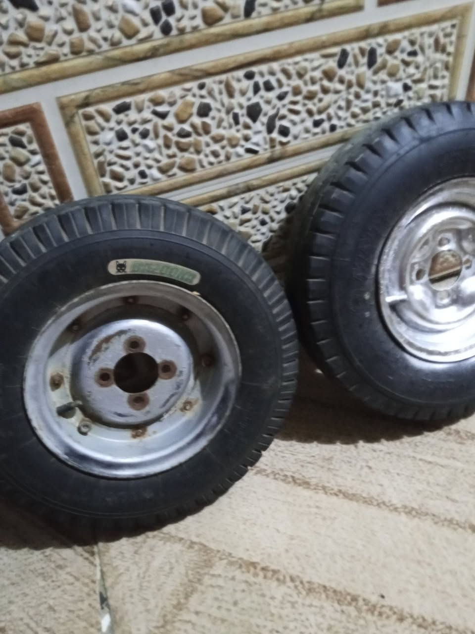 السلام عليكم 
سبيرات للبيع اثنيهم ب25قفل


**إذا كنت صاحب هذا الإعلان وتريد حذفه لأي سبب، رجاءا أرسل رسالة إلى الدعم الفني**