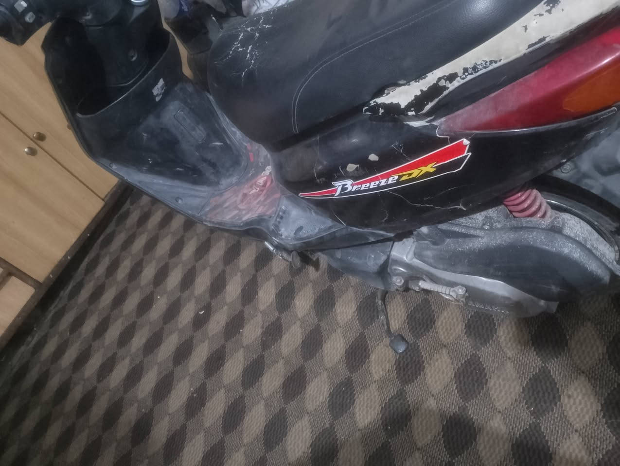 سلام عليكم من ريتشارد مدير كروب بريز لبيع مكاني بغداد فلكة حي نصر كاملة 350قفل لا تعامل  كلها شقالة ***********
