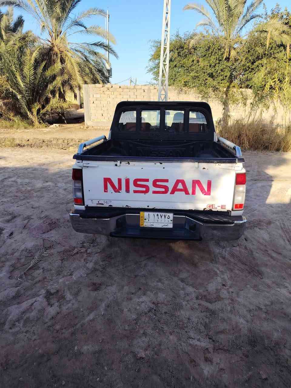 سلام عليكم نيسان محسن موديل 2016 مكفوله من صبغ وتبديل بس الضربه الموضحه بصوره والبقيه مكفول من تبديل سعر 145وبيه مجال لشراء مكانه السياره السماوة  ***********
