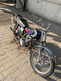 نجف حي رحمه • دراجة • مكفولة من السرقة