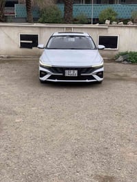 النترا خليجي تجميع صيني فول مواصفات زيرو ماشيه 10الف رقم اربيل محرك 15...