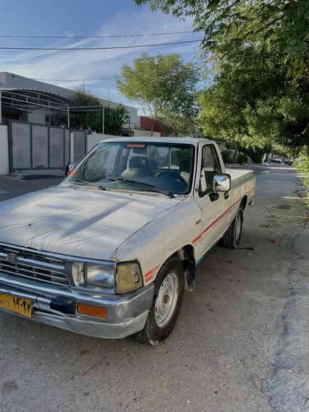 سلام علیکم. 
پیکاب تۆیۆتا کرۆسیدا🇯🇵 ١٩٨٩ بۆ فرۆشتن 

گێڕ و مەکینە بیلاد کرۆسیدا

دوو تایەی لۆک دوو تایە مستعمل

کوشن و گاعی و بەرگە دەرگای لۆک

پاتری تازە

سەنەویە 

سعری ٣٨ گەڵاو تۆزێ مەعمەلە 

ناونیشان کەلار 

ژ. م ***********

ئەدمین❤️
